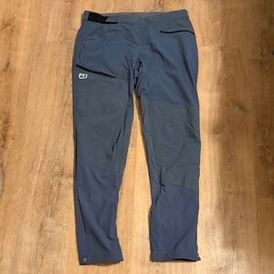 Ortovox women’s vajolet pants gray xl great condition hiking backpacking